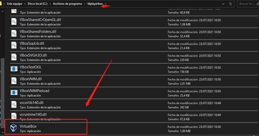 ¿Cómo resolver el error de virtualbox debido a la actualización de Windows?