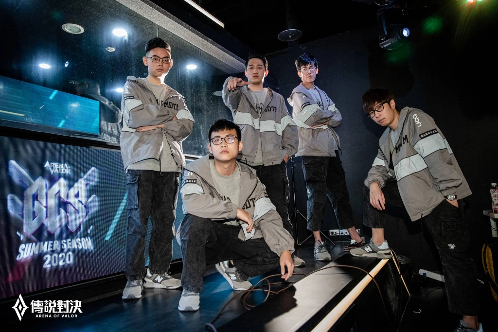 《Garena 傳說對決》2020 GCS夏季例行賽第二輪結束 閃電狼持續稱霸，HKA、MAD、MOP三隊互搶積分