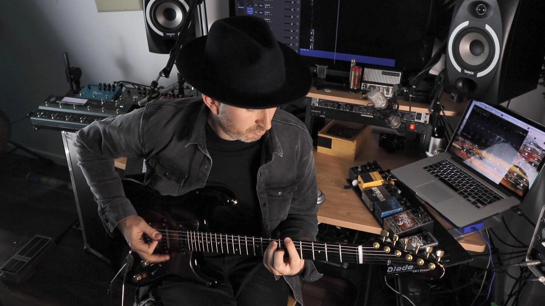 歡慶《少女咖啡槍》突破50萬預約！預約就送海量獎勵及《九藏喵窩》全套傢俱，官方首度釋出繁中特製主題曲