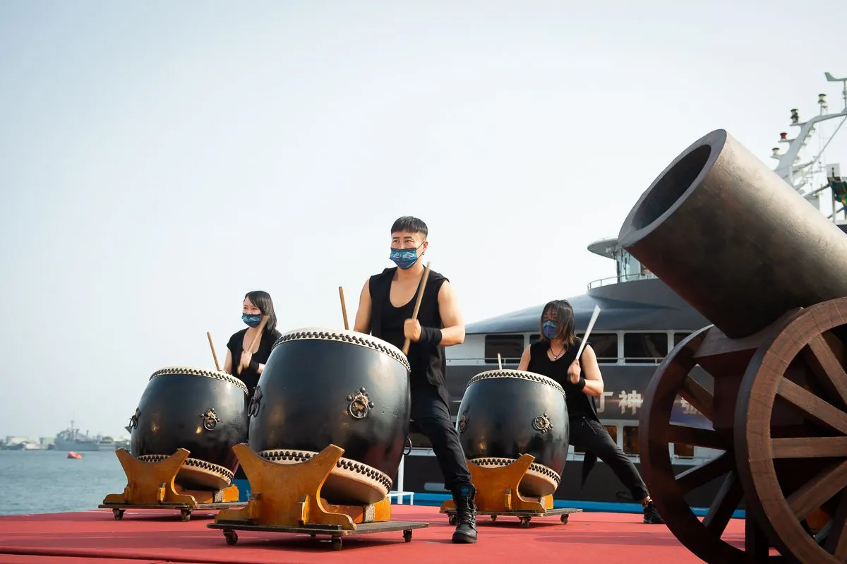 《奧丁：神叛》X高雄城市新創跨界合作 全台首艘「遊」輪「奧丁神叛號」高雄棧貳庫揚帆啟航！